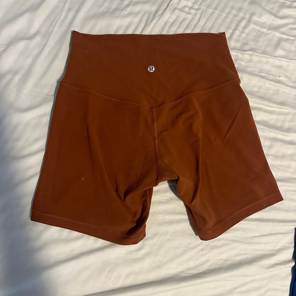 Align shorts